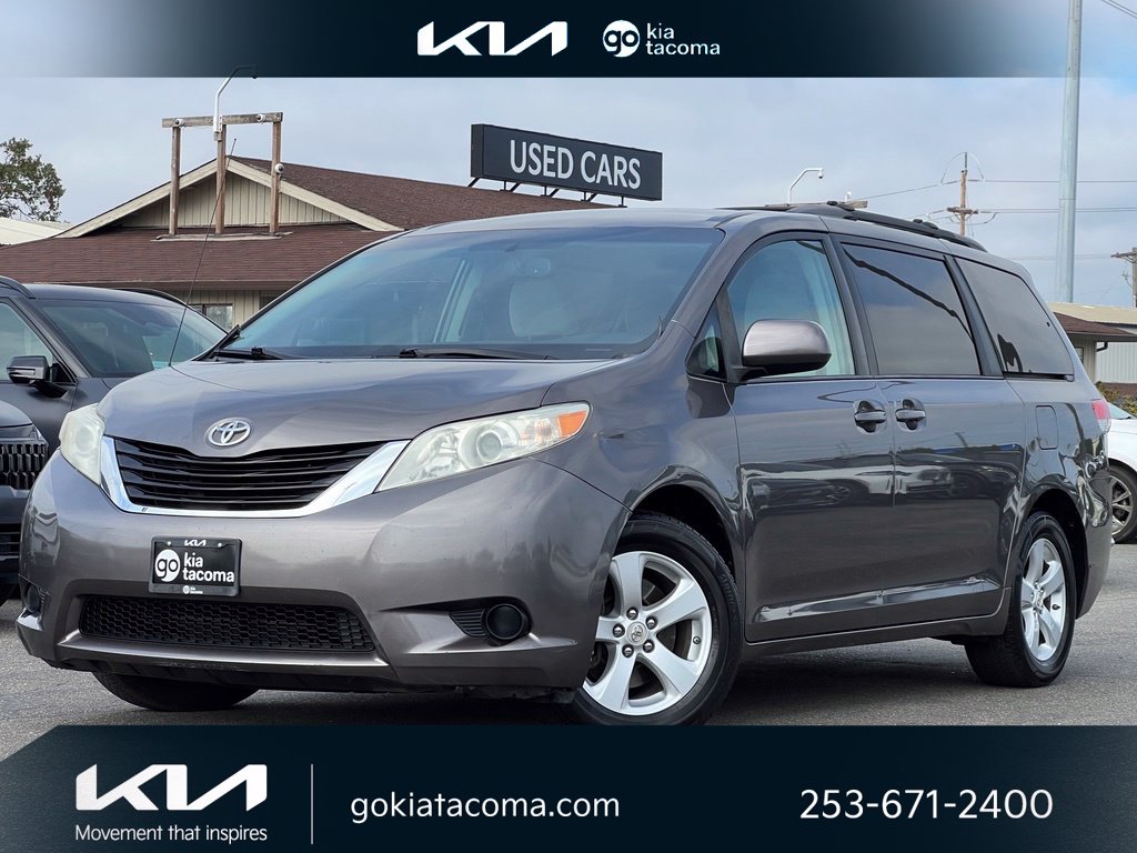 2012 Toyota Sienna