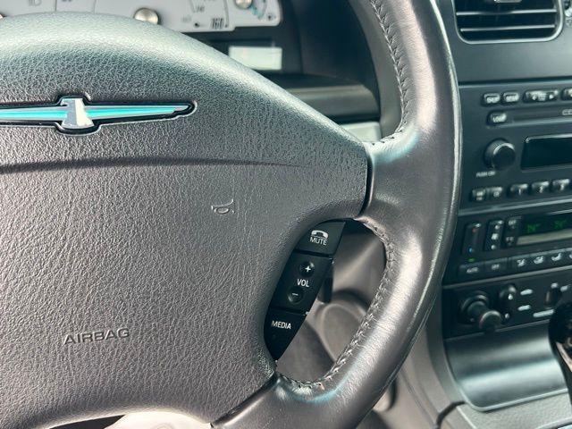 2002 Ford Thunderbird Deluxe - Photo 16