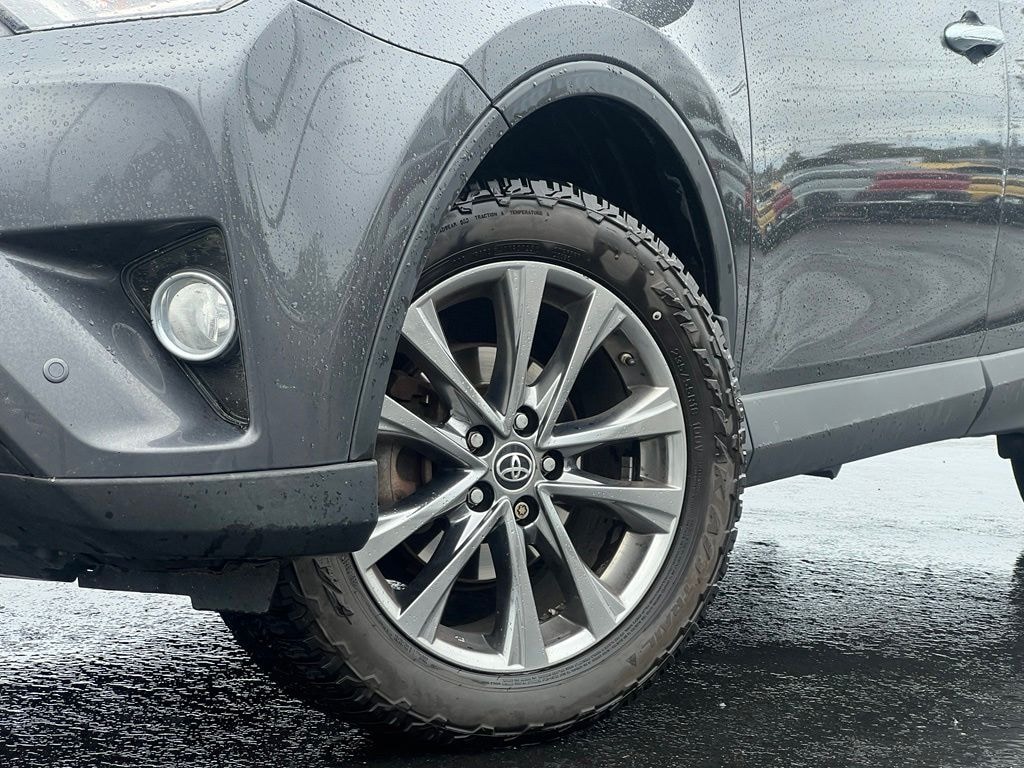 Used 2018 Toyota RAV4 Hybrid Limited SUV
