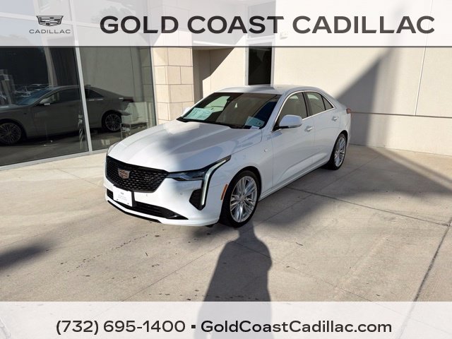  CADILLAC CT4