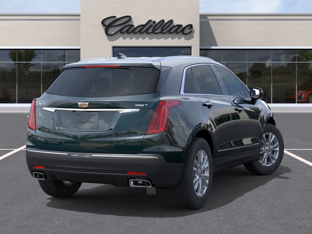New 2026 CADILLAC XT5 Luxury SUV