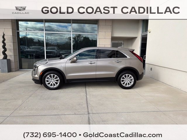 Used 2023 CADILLAC XT4 FWD Luxury SUV