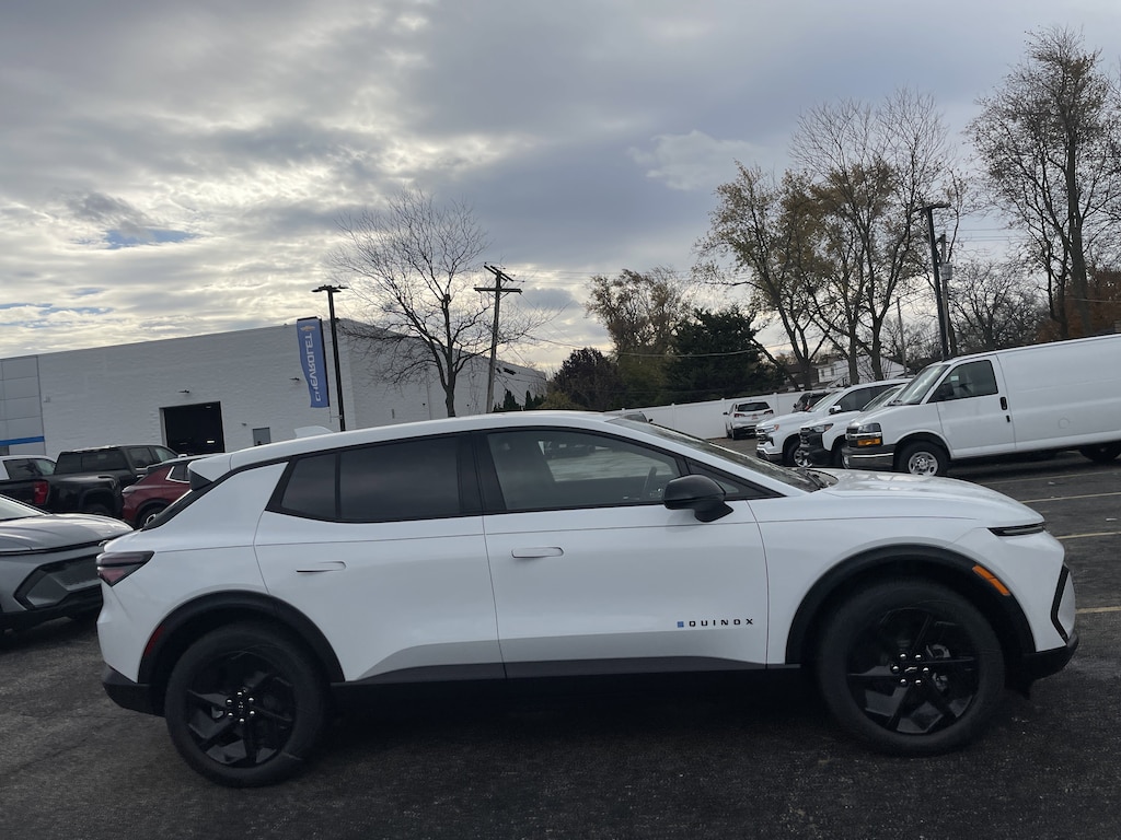 New 2026 Chevrolet Equinox EV LT SUV