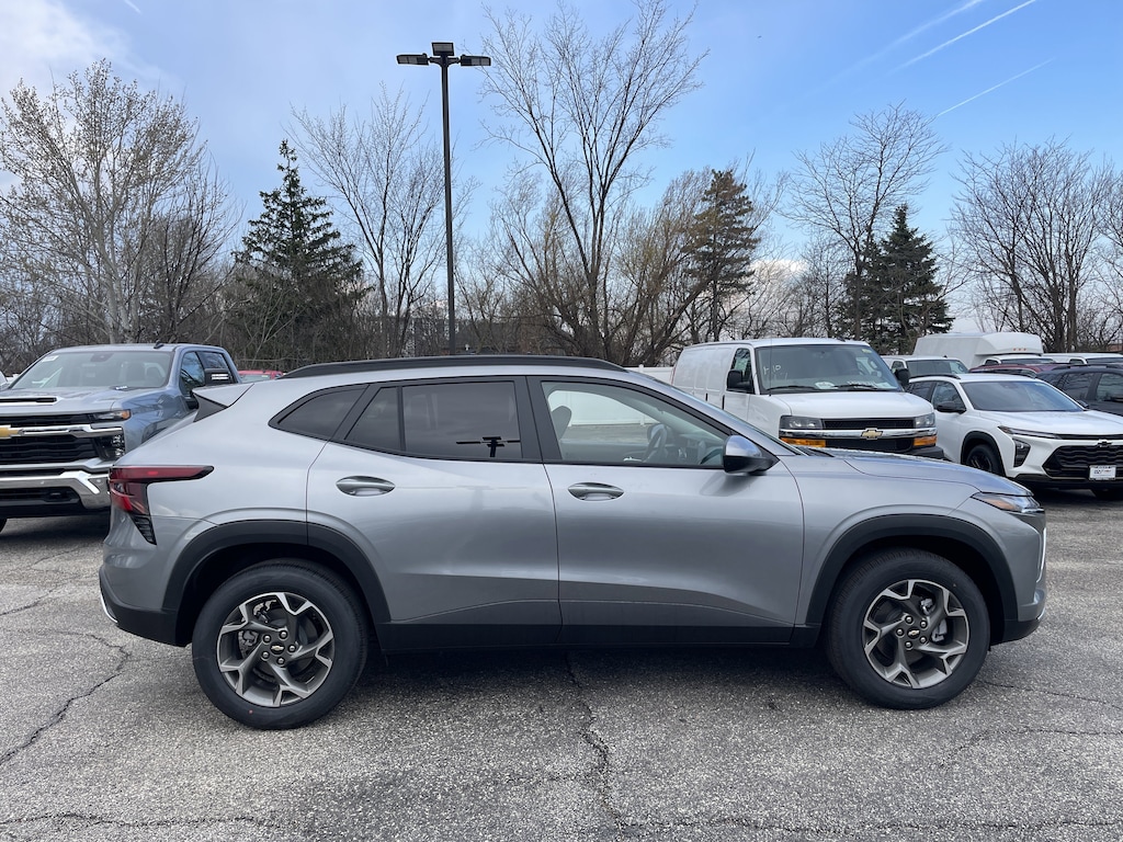 New 2026 Chevrolet Trax LT SUV
