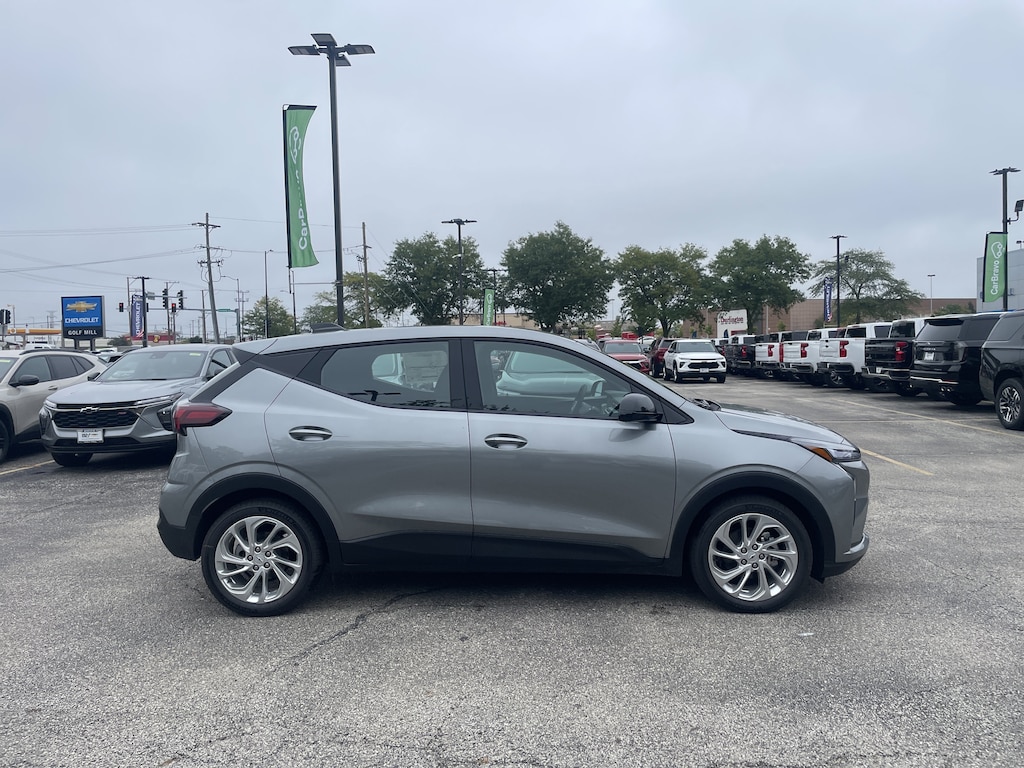 New 2027 Chevrolet Bolt LT SUV