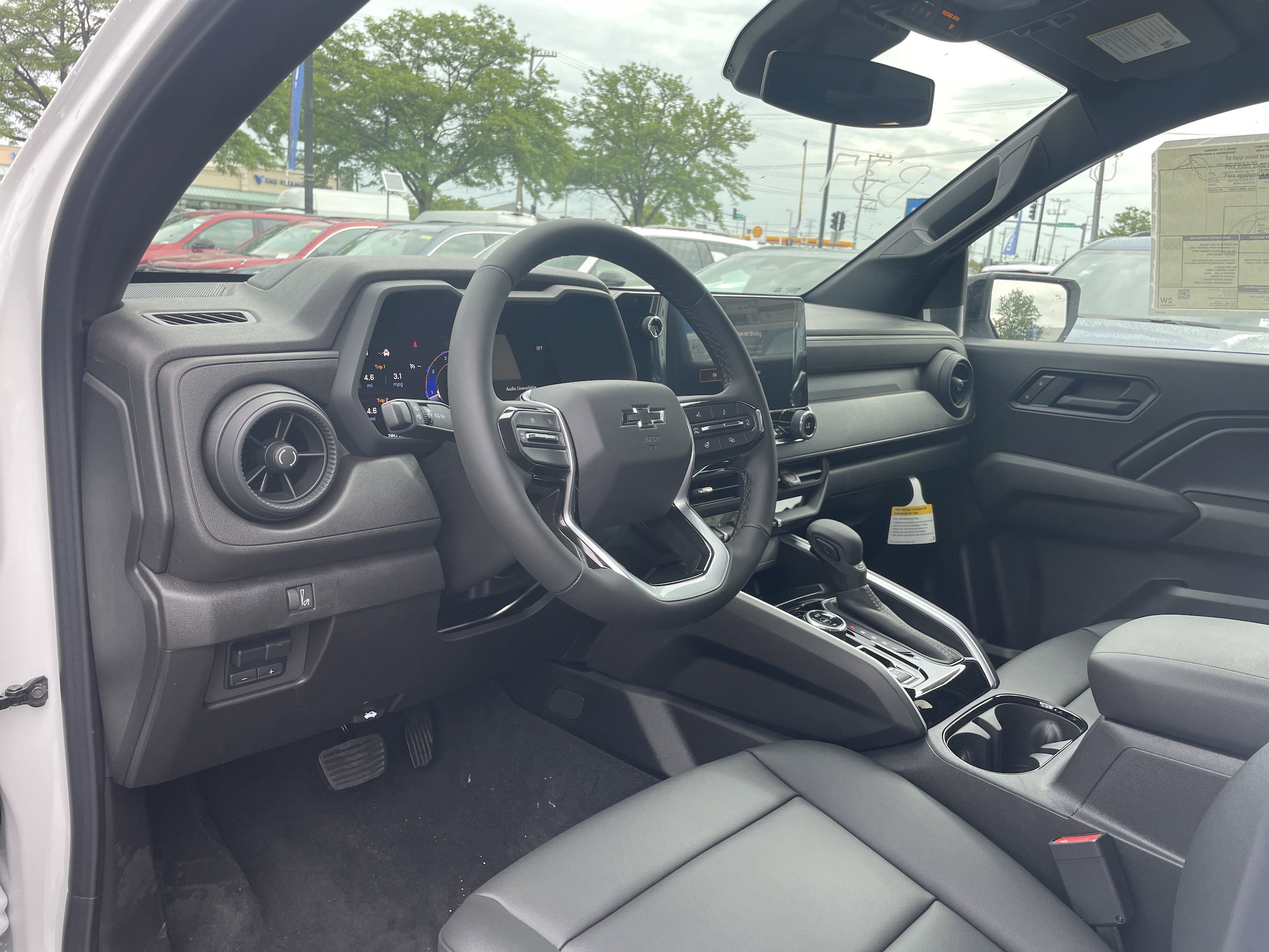2026 Chevrolet Colorado Trail Boss - Photo 14