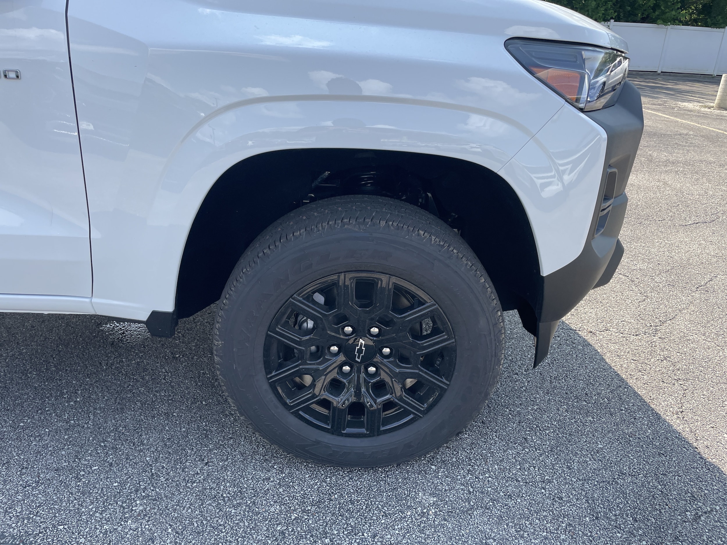 2026 Chevrolet Colorado Work Truck - Photo 31