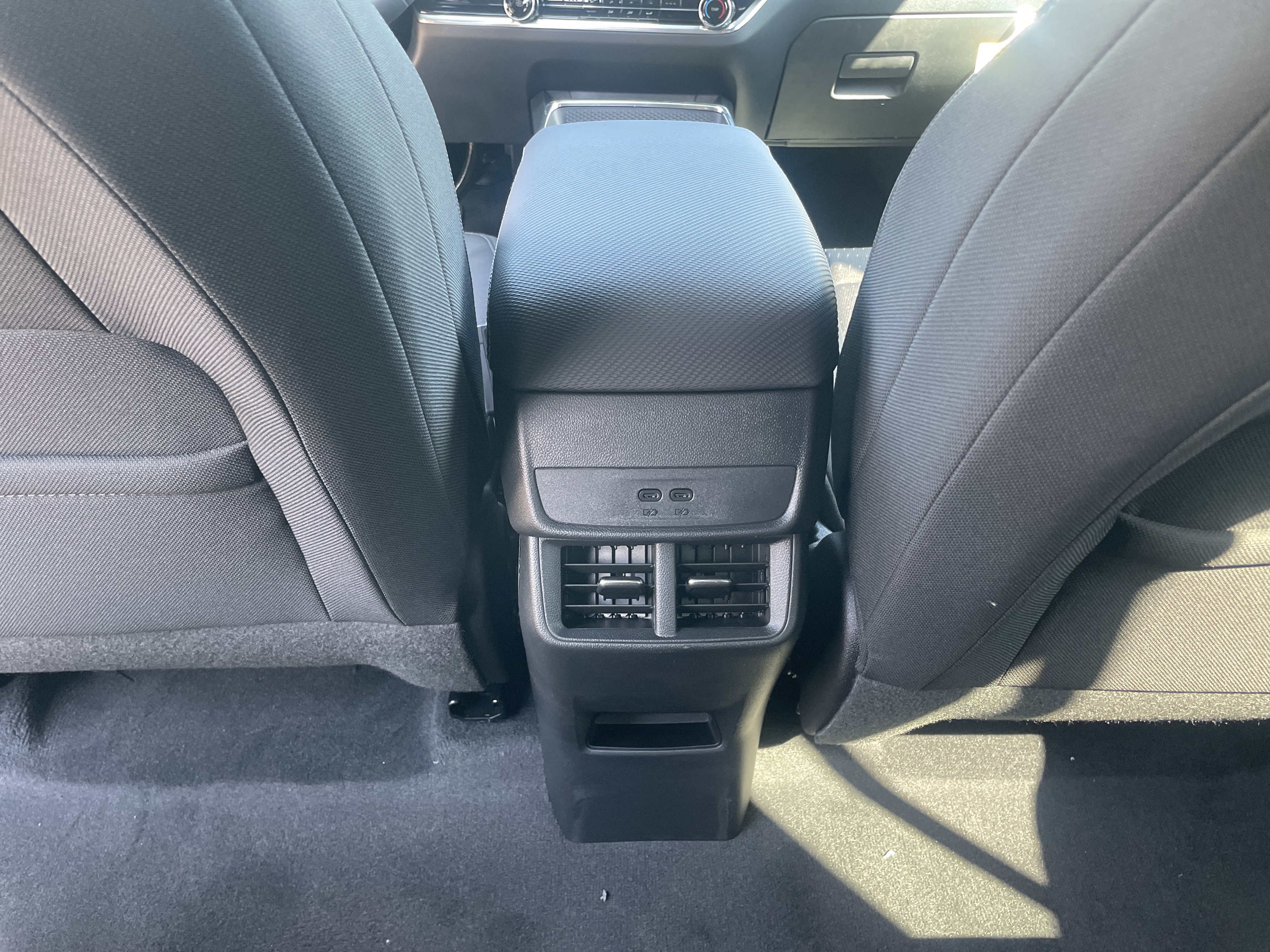 2027 Chevrolet Equinox LT - Photo 26