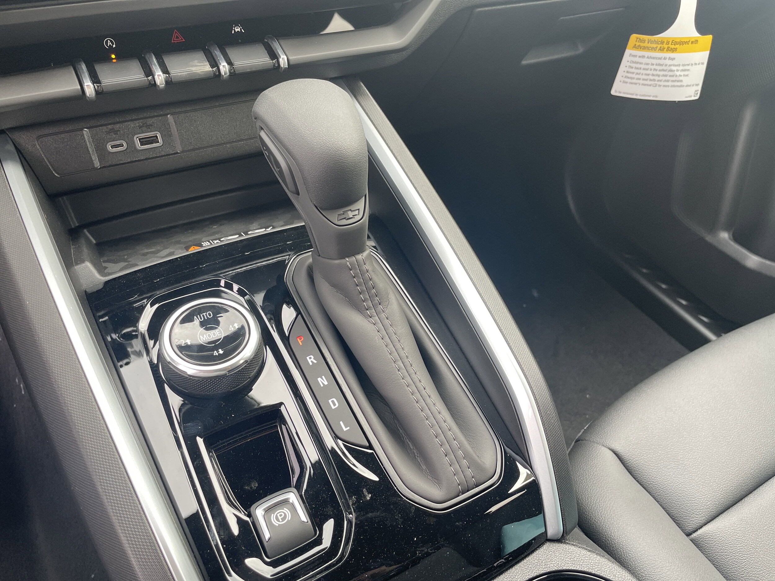 2026 Chevrolet Colorado Trail Boss - Photo 23