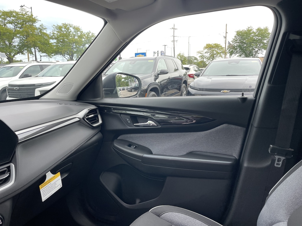 New 2026 Chevrolet Trailblazer LS SUV