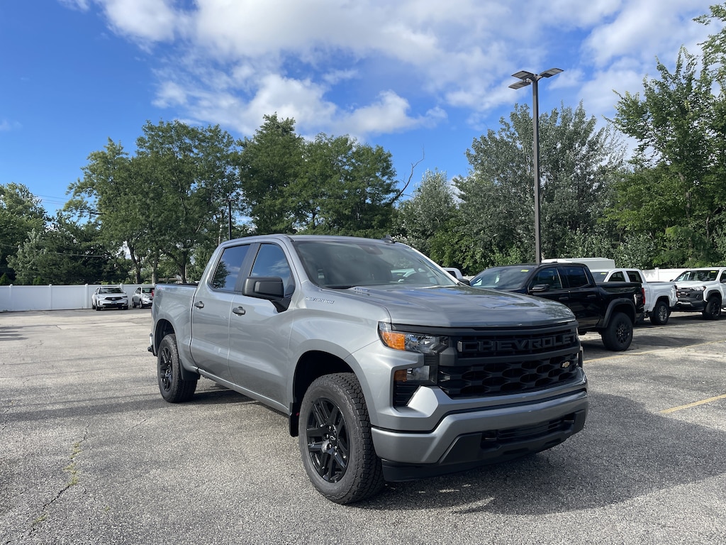 New 2026 Chevrolet Silverado 1500 Custom Truck
