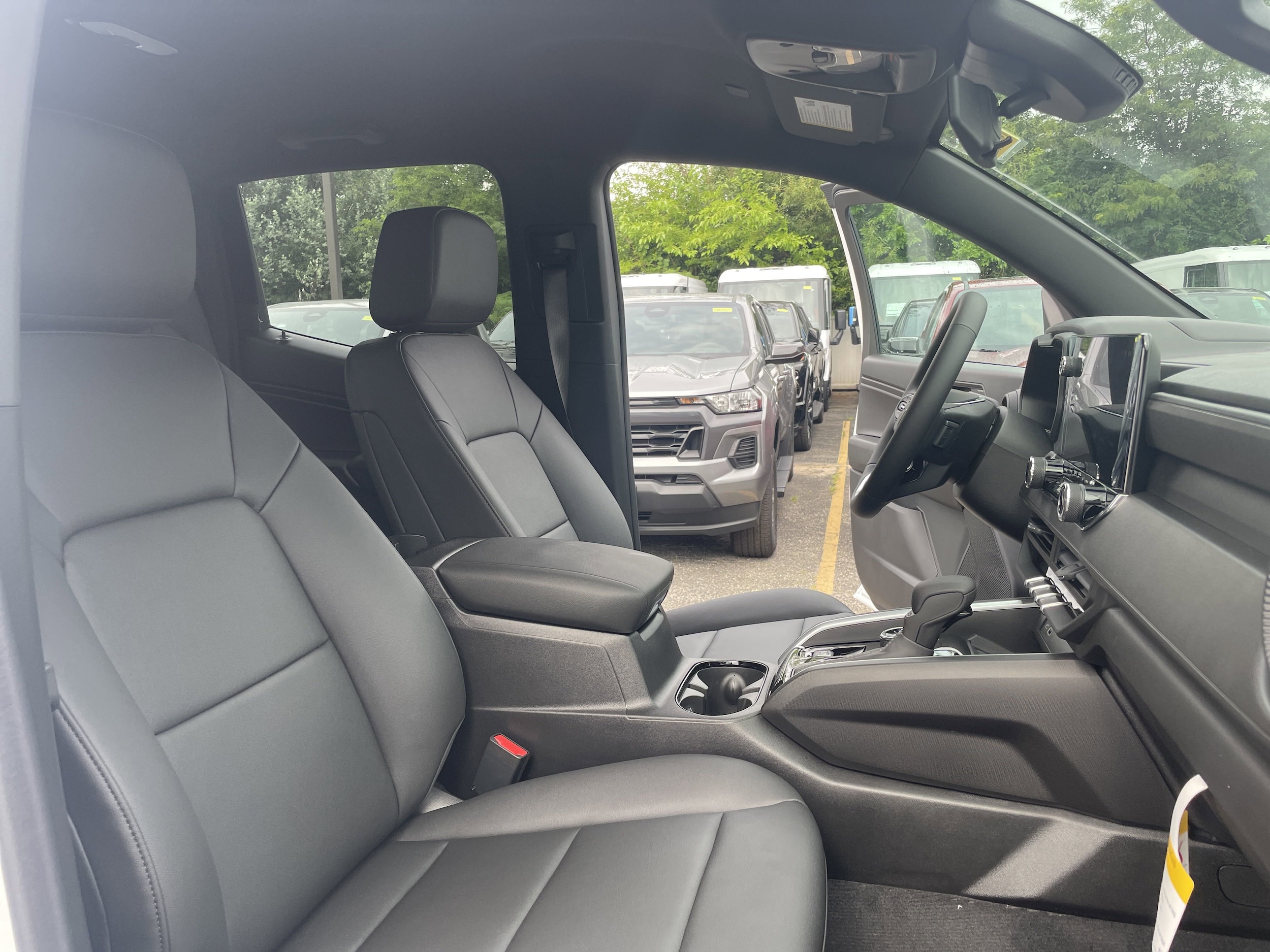 2026 Chevrolet Colorado Trail Boss - Photo 31