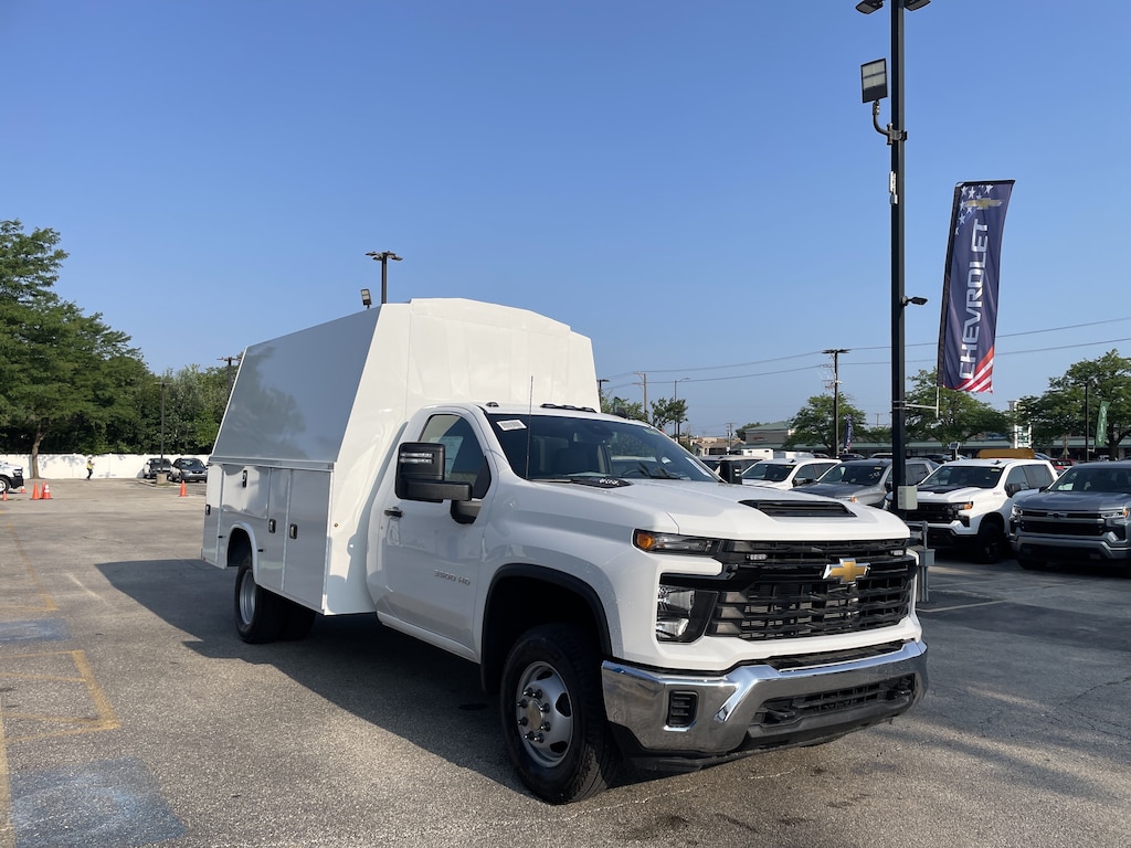 New 2026 Chevrolet Silverado 3500 HD Chassis Cab Work Truck Truck
