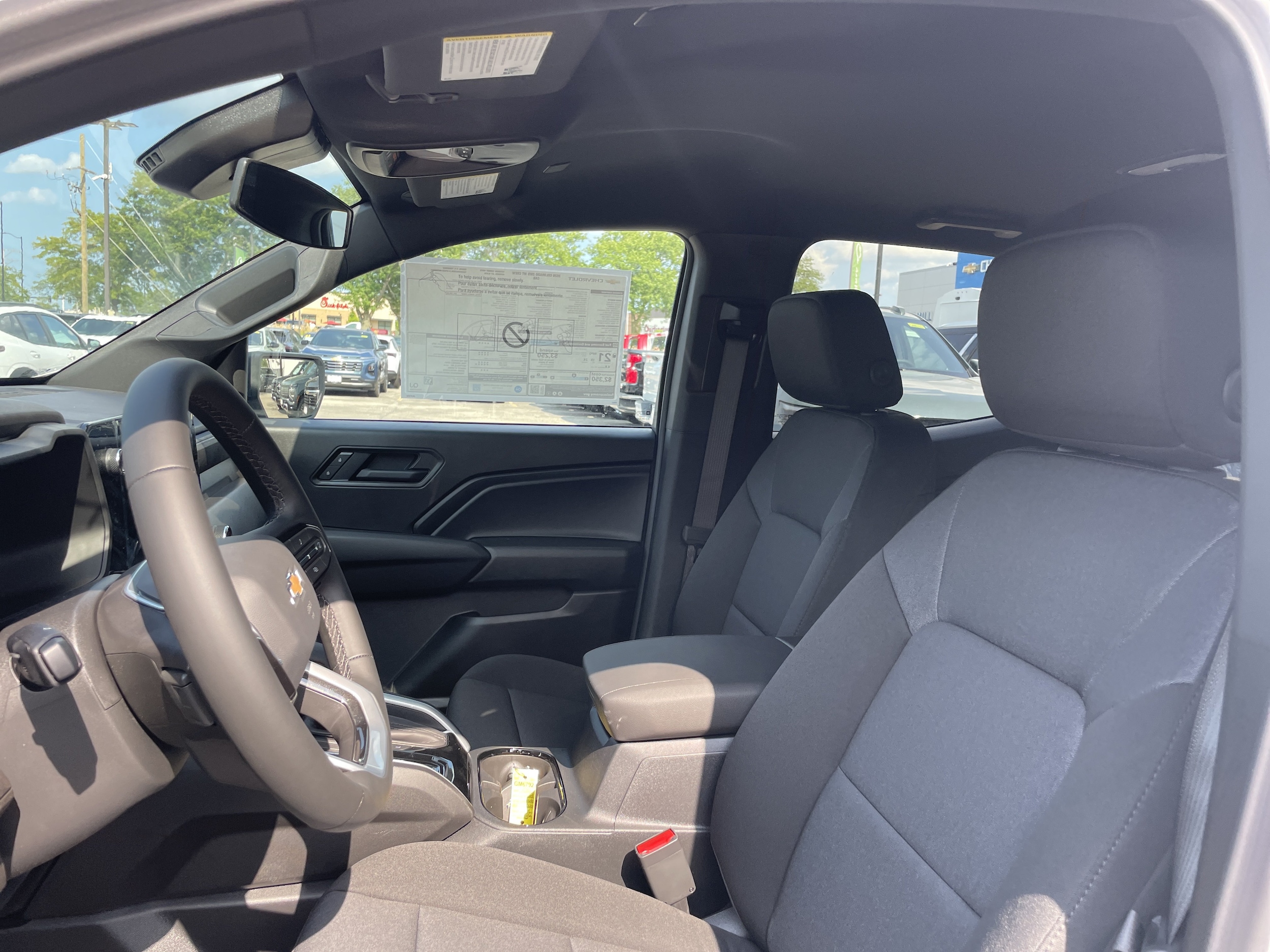 2026 Chevrolet Colorado Work Truck - Photo 14