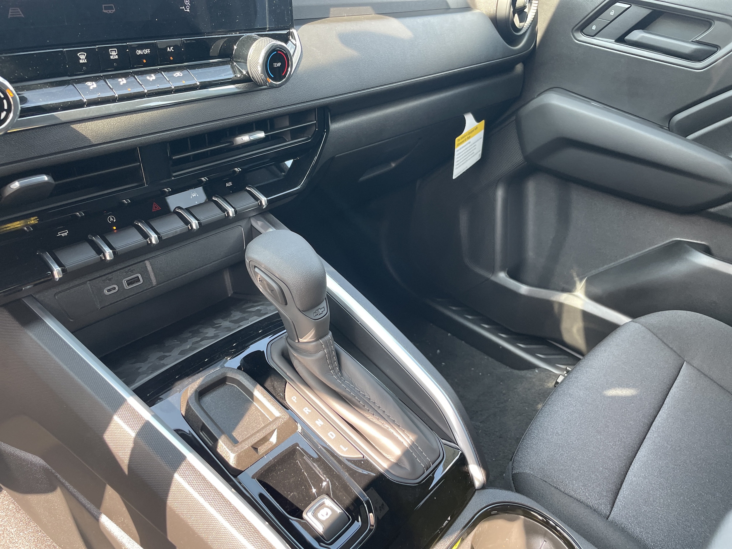 2026 Chevrolet Colorado Work Truck - Photo 22