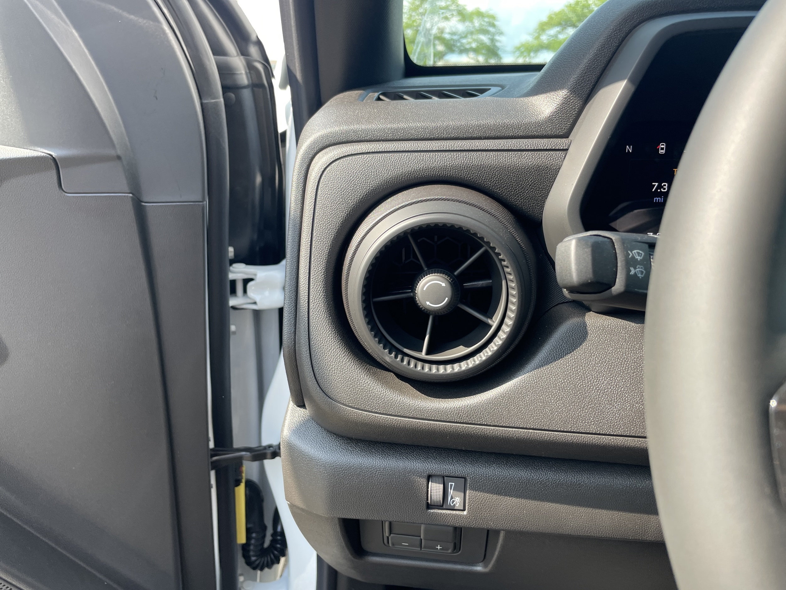 2026 Chevrolet Colorado Work Truck - Photo 15