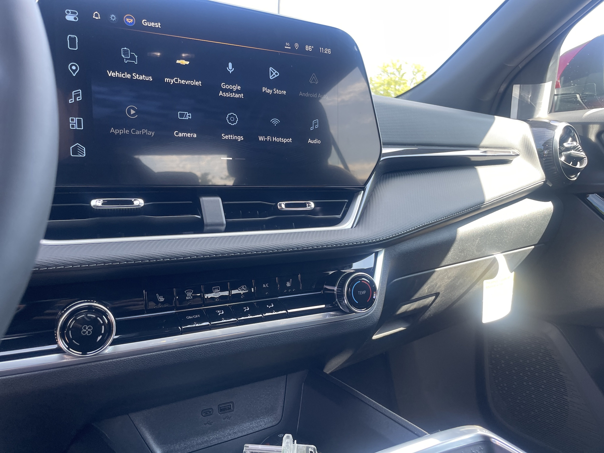 2027 Chevrolet Equinox LT - Photo 22