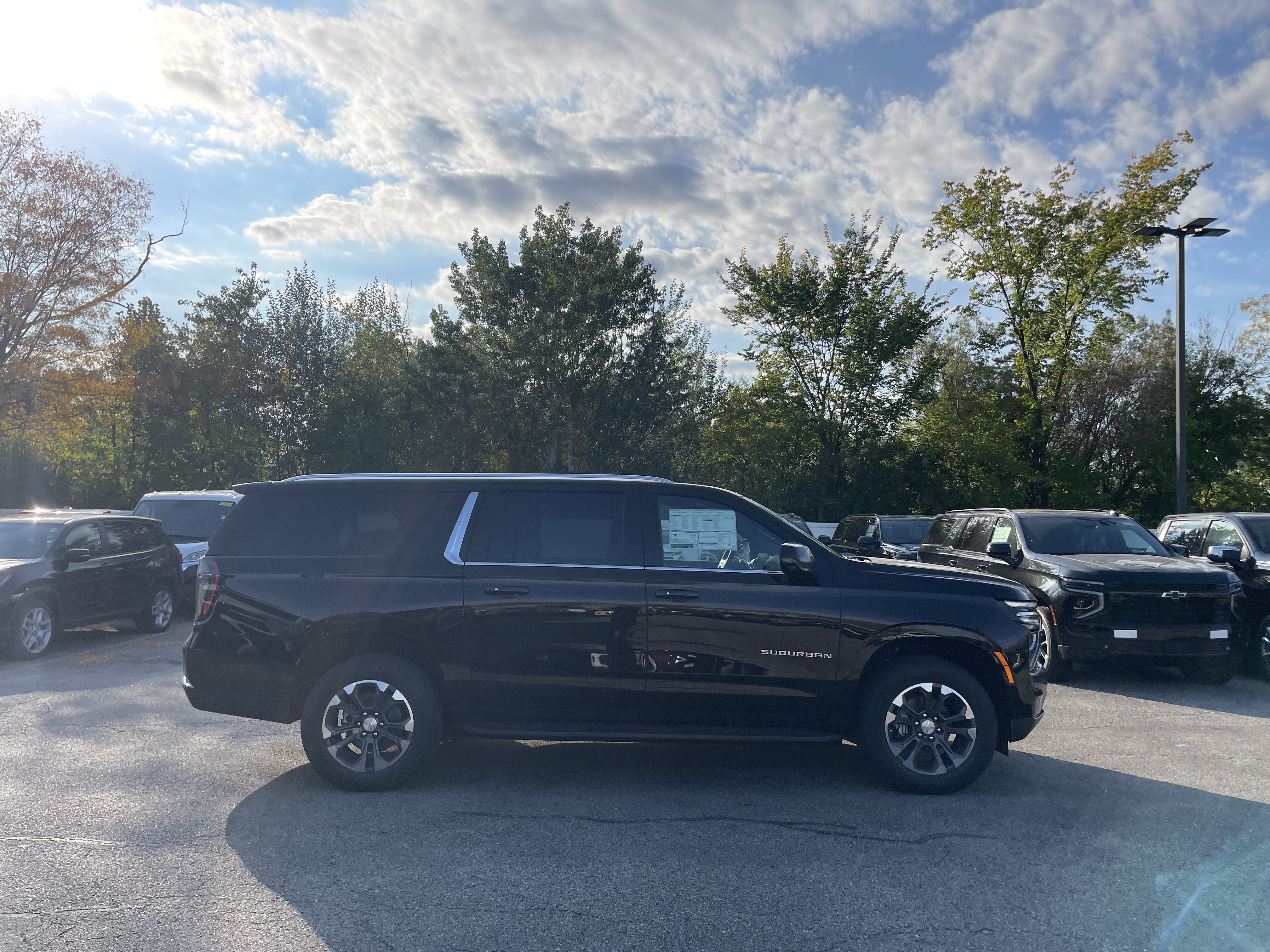 New 2027 Chevrolet Suburban LT SUV