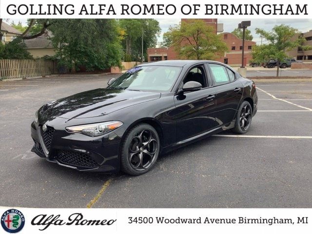 2023 Alfa Romeo Giulia Estrema