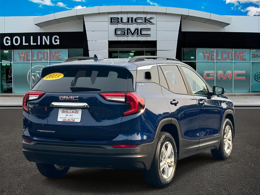 Used 2023 GMC Terrain SLE SUV