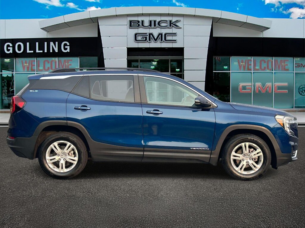 Used 2023 GMC Terrain SLE SUV
