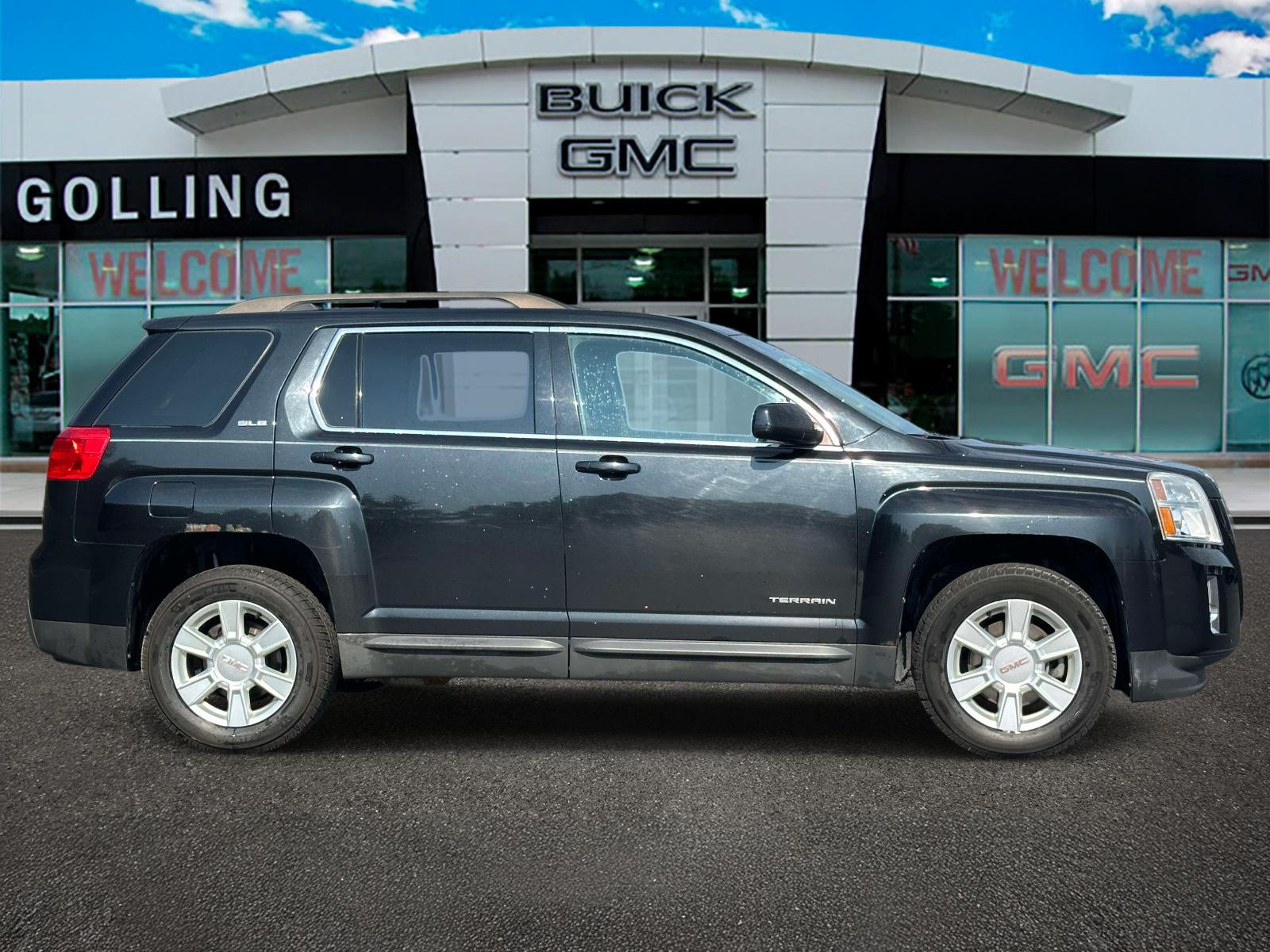 Used 2011 GMC Terrain SLE-2 with VIN 2CTALSEC1B6249030 for sale in Bloomfield Township, MI