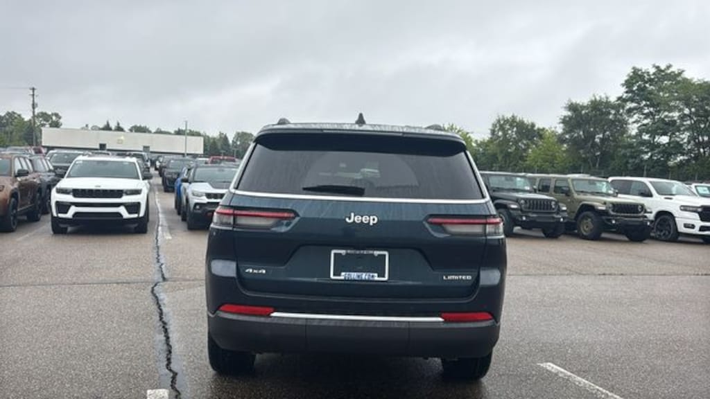 New 2027 Jeep Grand Cherokee L LIMITED 4X4 Sport Utility