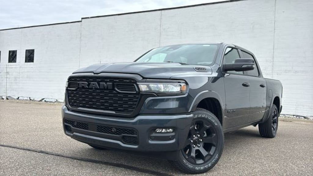 New 2026 Ram 1500 BIG HORN CREW CAB 4X4 5'7 BOX Pickup