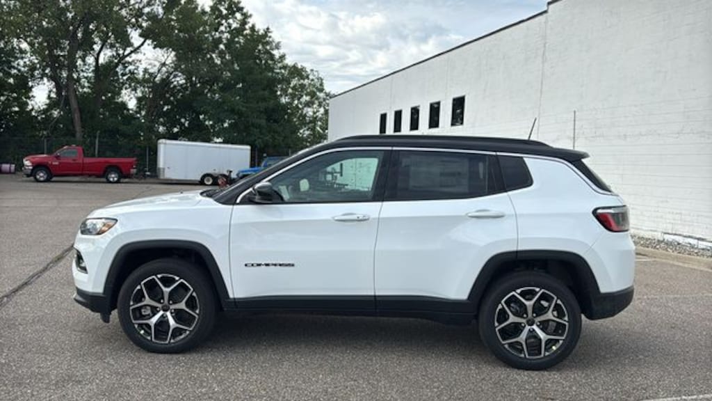 New 2026 Jeep Compass LIMITED 4X4 Sport Utility