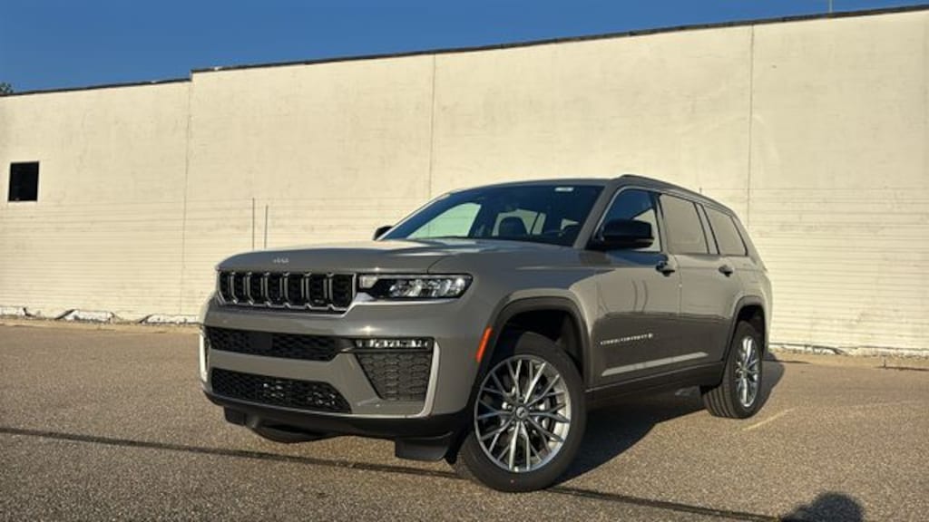 New 2027 Jeep Grand Cherokee L LIMITED 4X4 Sport Utility