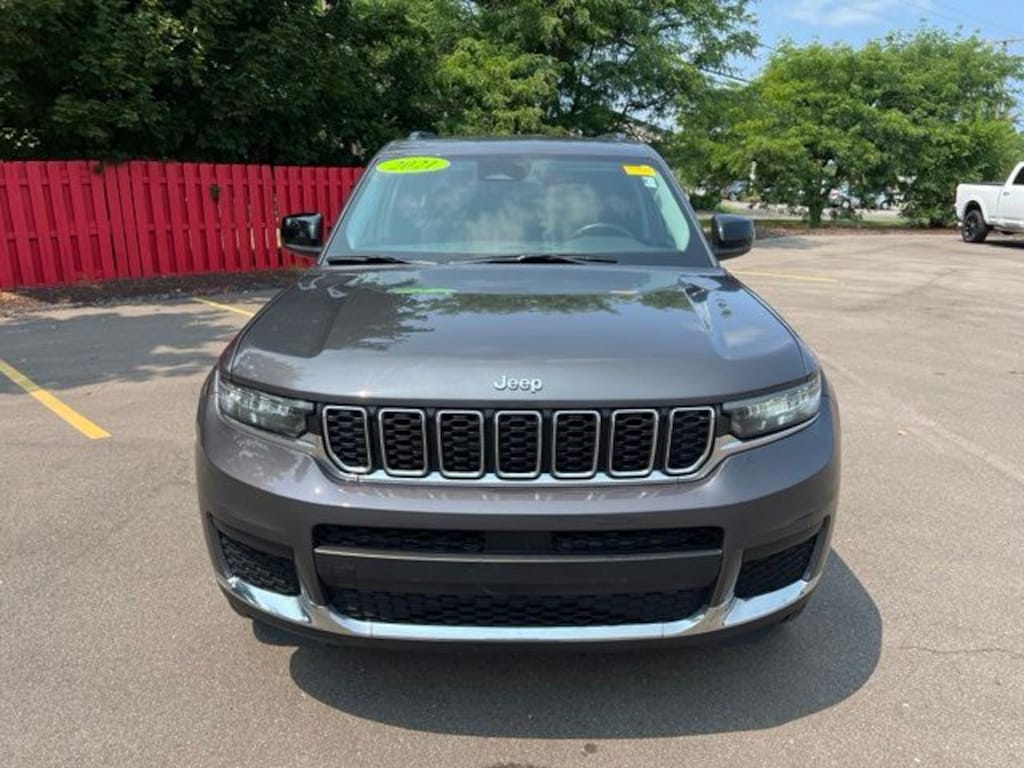 Used 2021 Jeep Grand Cherokee L Laredo SUV