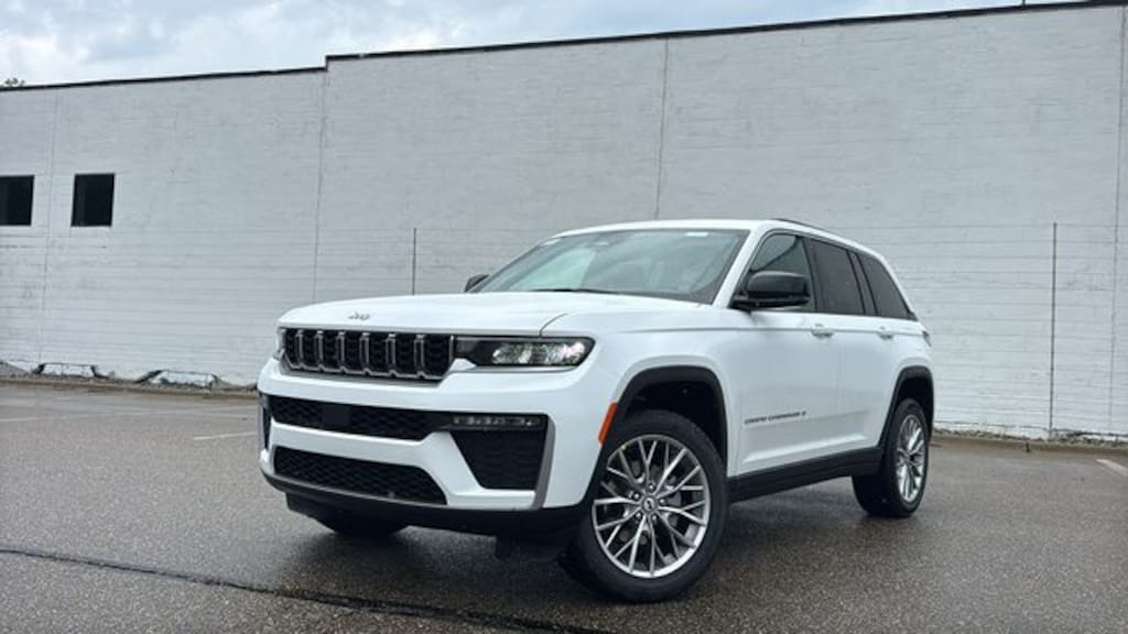 New 2027 Jeep Grand Cherokee LIMITED 4X4 Sport Utility
