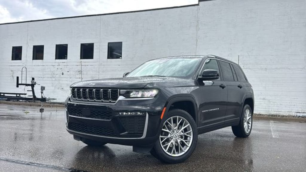 New 2027 Jeep Grand Cherokee LIMITED 4X4 Sport Utility