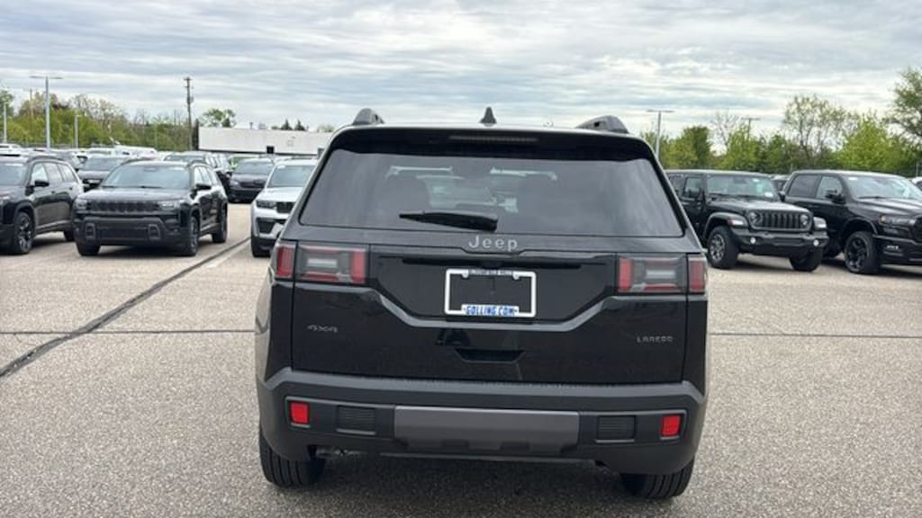 New 2026 Jeep Cherokee LAREDO 4X4 Sport Utility