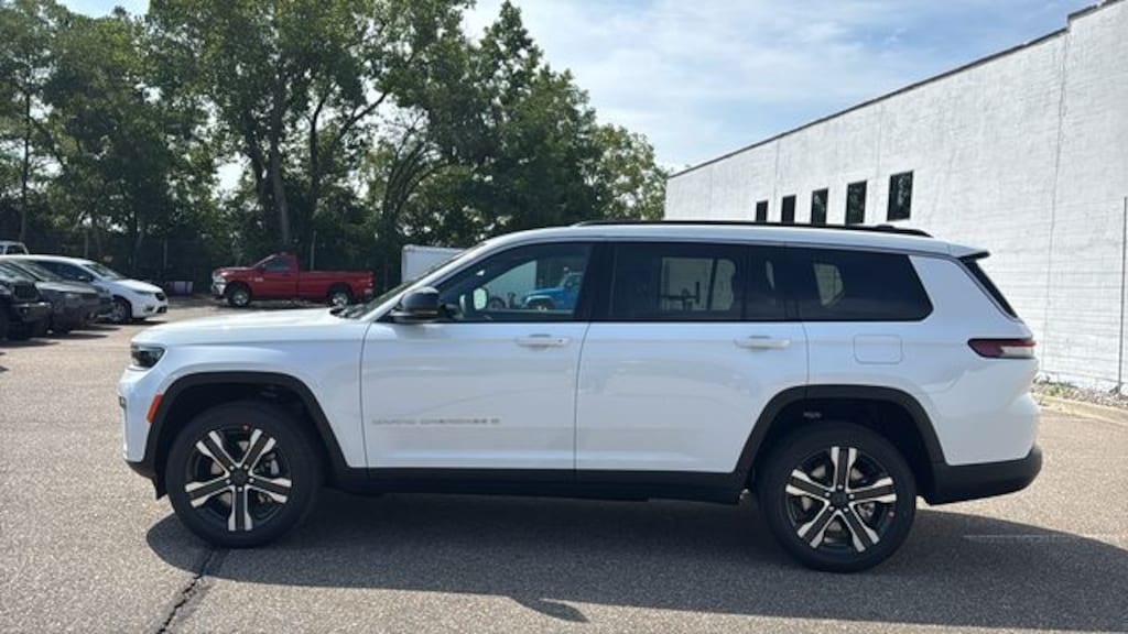 New 2027 Jeep Grand Cherokee L Limited Sport Utility