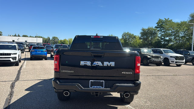 New 2027 Ram 1500 BIG HORN CREW CAB 4X4 5'7 BOX Pickup