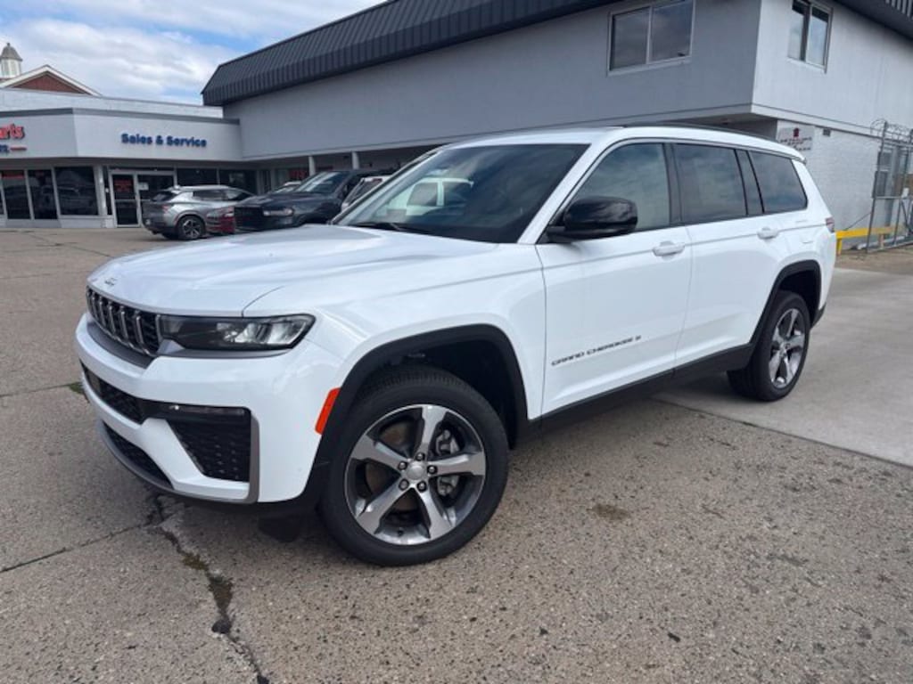 New 2026 Jeep Grand Cherokee L LIMITED 4X4 Sport Utility