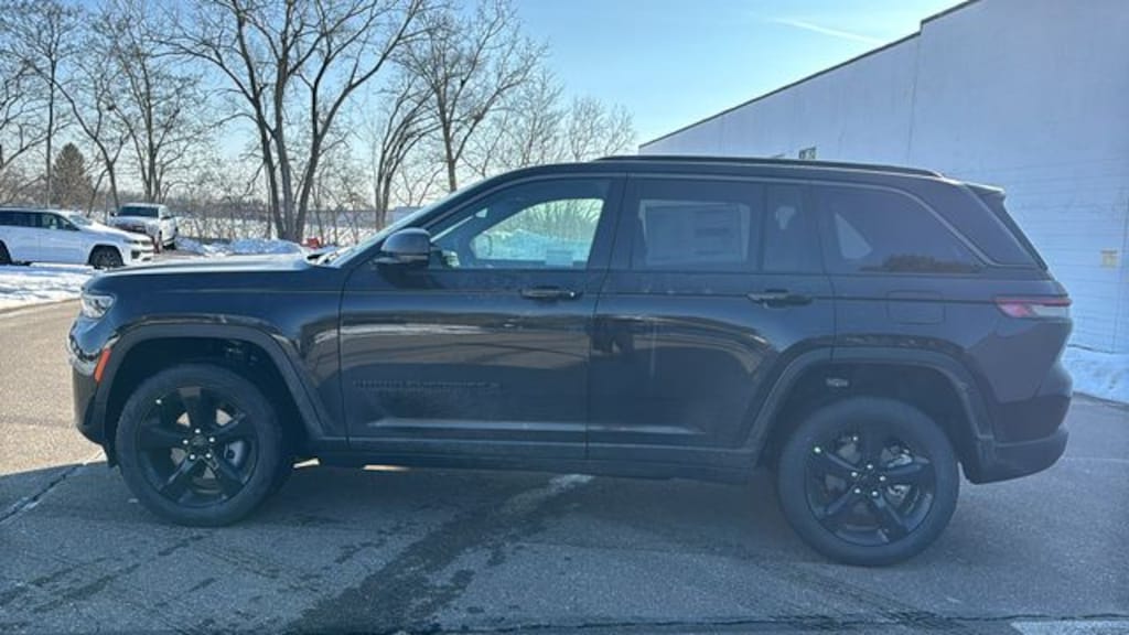 New 2026 Jeep Grand Cherokee LIMITED 4X4 Sport Utility
