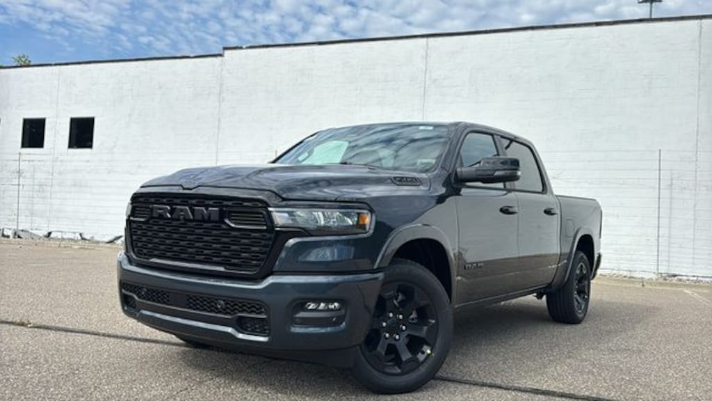 New 2027 Ram 1500 BIG HORN CREW CAB 4X4 5'7 BOX Pickup