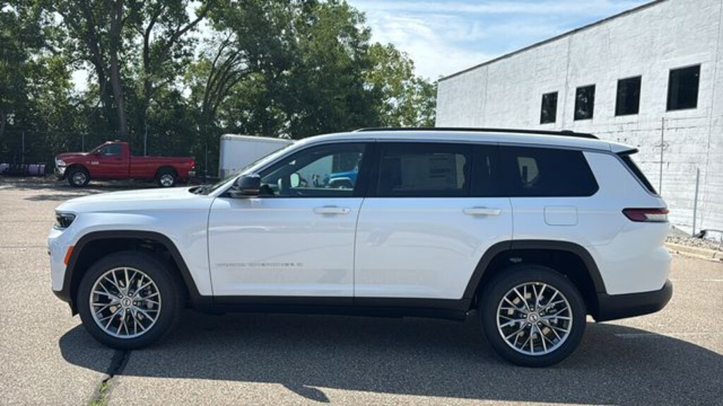 New 2027 Jeep Grand Cherokee L LIMITED 4X4 Sport Utility