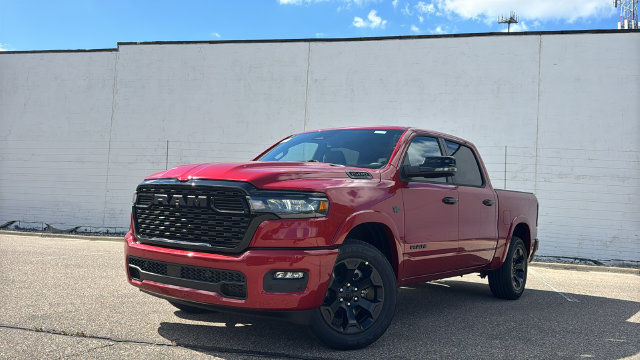 New 2027 Ram 1500 BIG HORN CREW CAB 4X4 5'7 BOX Pickup