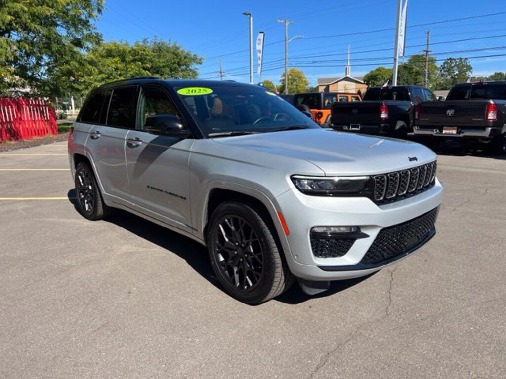 Certified 2025 Jeep Grand Cherokee Summit Reserve SUV