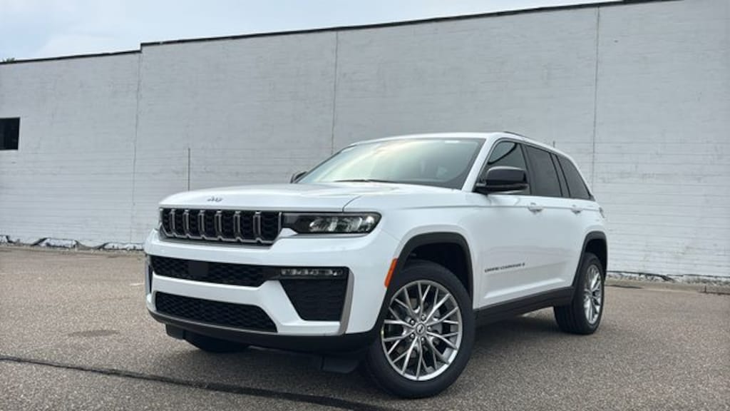 New 2027 Jeep Grand Cherokee LIMITED 4X4 Sport Utility