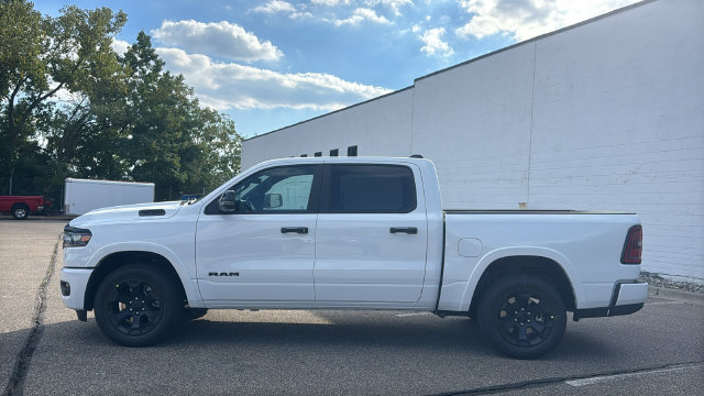 New 2027 Ram 1500 BIG HORN CREW CAB 4X4 5'7 BOX Pickup