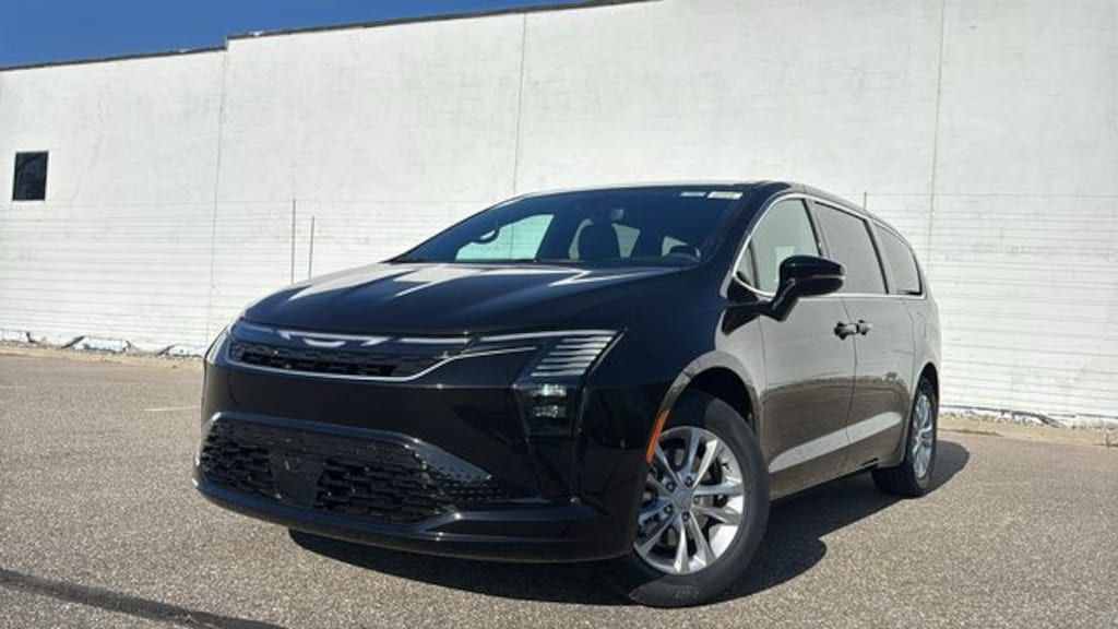 New 2027 Chrysler Pacifica SELECT Passenger Van