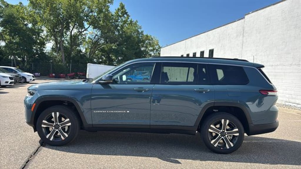 New 2027 Jeep Grand Cherokee L Limited Sport Utility