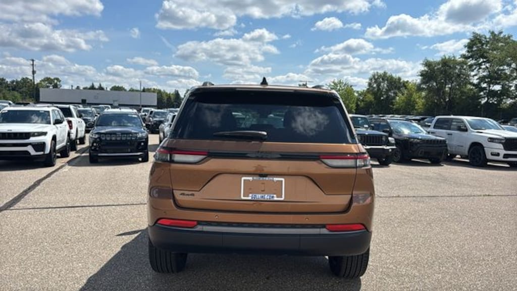 New 2027 Jeep Grand Cherokee Limited Sport Utility