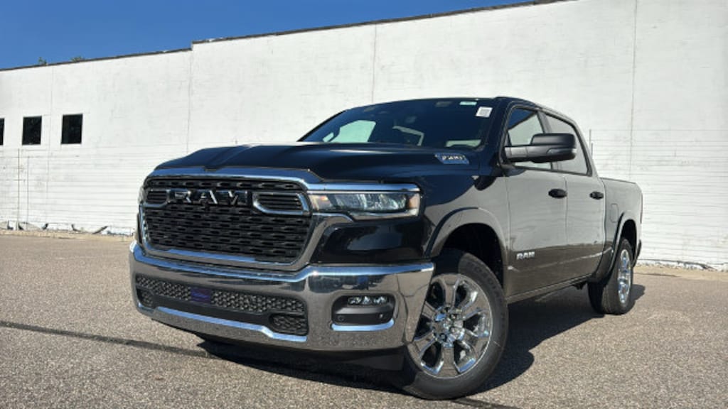 New 2026 Ram 1500 BIG HORN CREW CAB 4X4 5'7 BOX Pickup