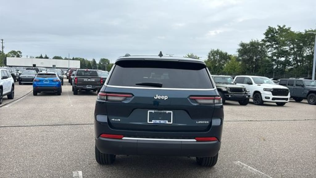 New 2027 Jeep Grand Cherokee L LIMITED 4X4 Sport Utility