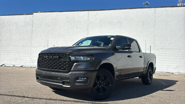 New 2027 Ram 1500 BIG HORN CREW CAB 4X4 5'7 BOX Pickup
